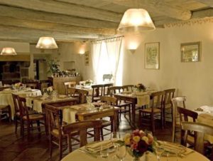 Restaurant "La Bougnate" à Blesle en Haute-Loire